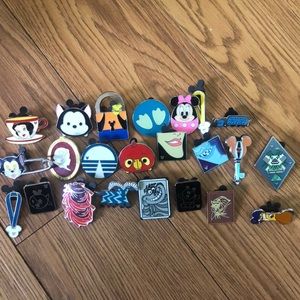 disney pins